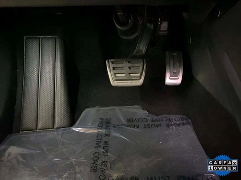 Used 2024 Audi Q4 e-tron Premium Plus w/ Premium Plus image 38