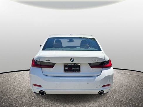 Used 2023 BMW 330i xDrive Sedan w/ Premium Package AWD/4WD image 22