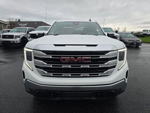 Used 2023 GMC Sierra 1500 SLE w/ Enhanced Capability Package AWD/4WD image 9