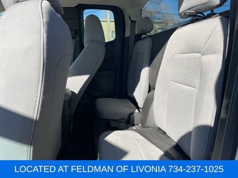 Used 2022 Chevrolet Colorado W/T w/ WT Convenience Package image 9