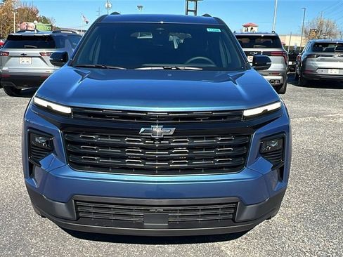 New 2026 Chevrolet Traverse LT w/ Midnight/Sport Edition image 2