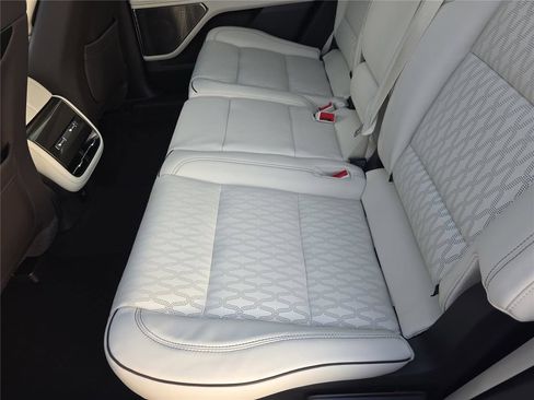 New 2026 Lincoln Nautilus Black Label AWD/4WD image 13