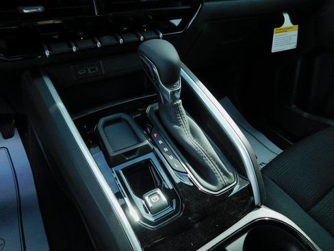 New 2026 Chevrolet Colorado LT RWD image 15