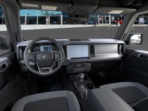 New 2025 Ford Bronco 4-Door AWD/4WD image 14