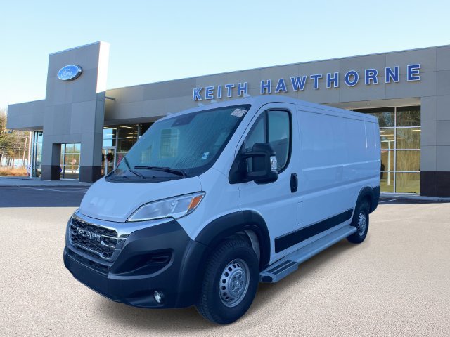 Used 2025 RAM ProMaster 2500 w/ U-Haul Equipment Group FWD image 3