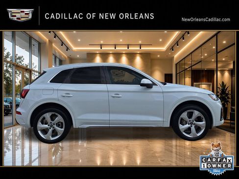 Used 2021 Audi Q5 2.0T Premium Plus w/ Premium Plus Package AWD/4WD image 2