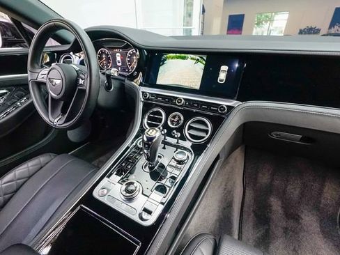 Used 2020 Bentley Continental GT V8 image 86