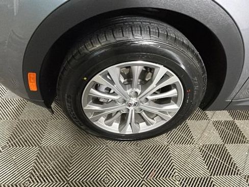 Used 2022 Buick Envision Preferred FWD image 9