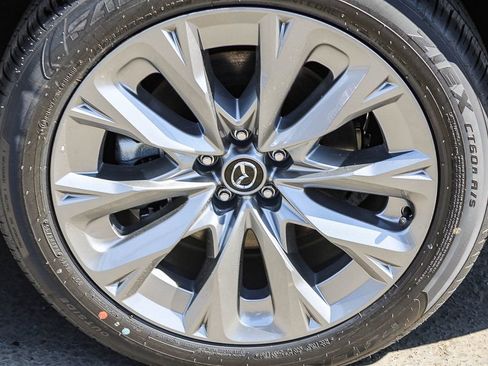 New 2026 MAZDA CX-90 Plug-In Hybrid w/ Preferred image 11