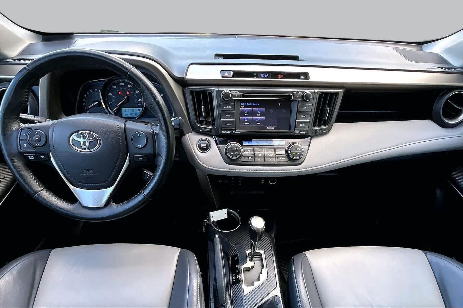 Used 2015 Toyota RAV4 Limited w/ Technology Package AWD/4WD image 15