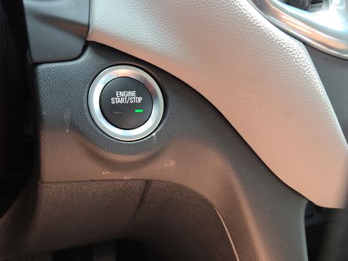 Used 2023 Chevrolet Equinox LS w/ Sport Edition FWD image 30