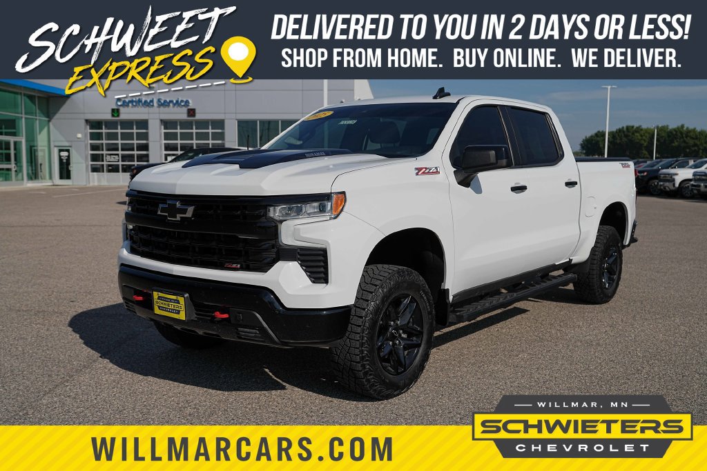Used 2025 Chevrolet Silverado 1500 LT Trail Boss w/ Convenience Package II AWD/4WD image 1