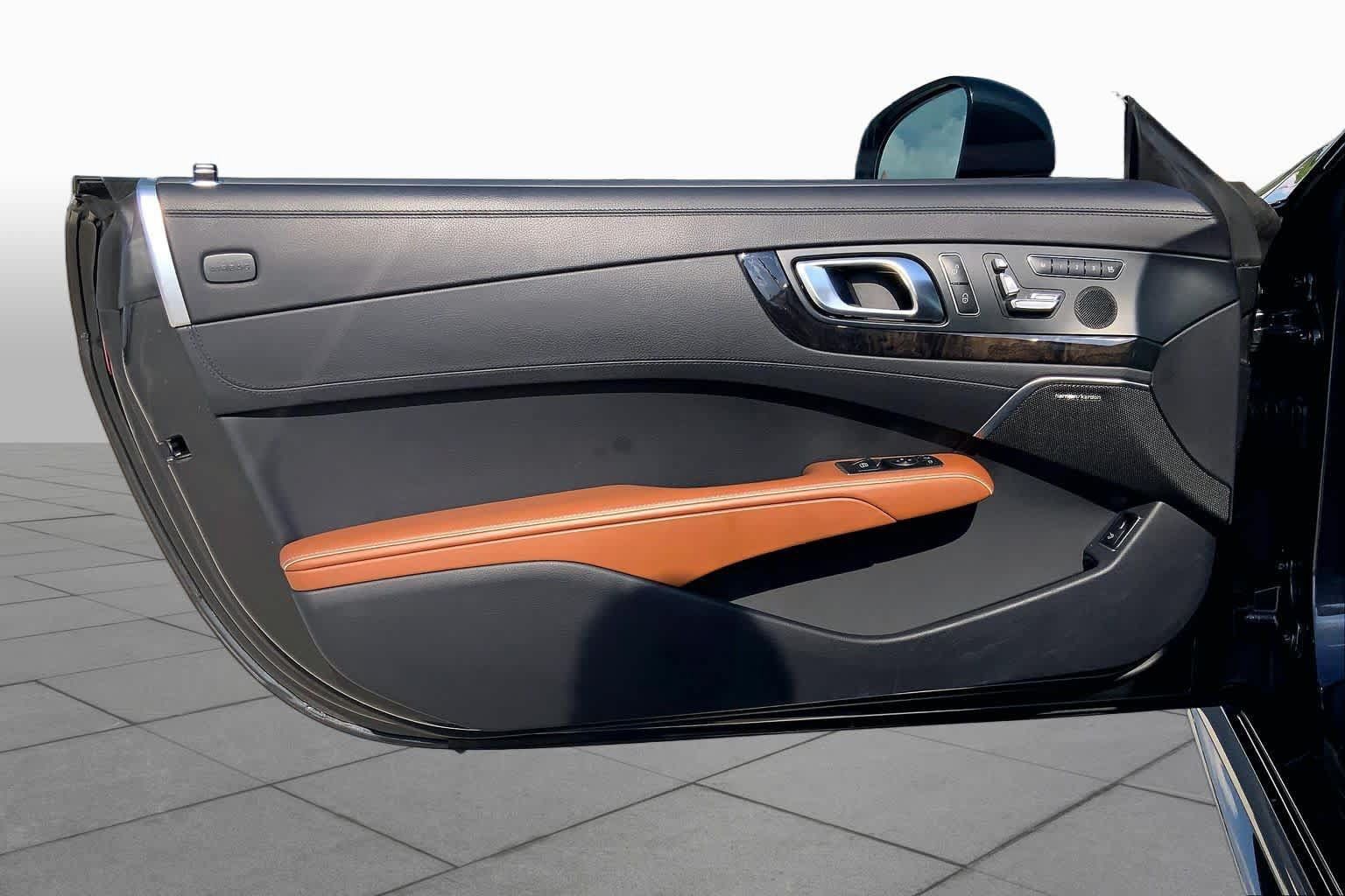 Certified 2019 Mercedes-Benz SL 550 image 19