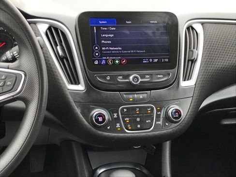 Certified 2023 Chevrolet Malibu LT FWD image 8