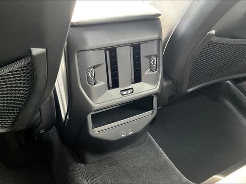 Used 2026 BMW X3 xDrive30 w/ Premium Package image 17