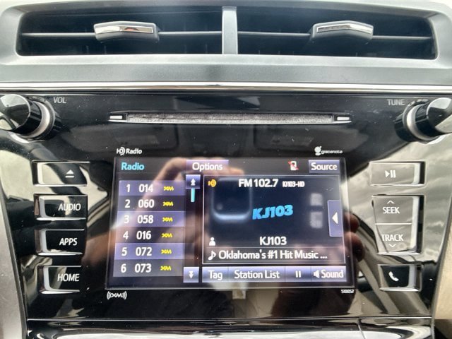 Used 2016 Toyota Prius V Four FWD image 16