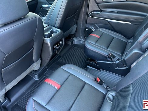 Certified 2024 Chevrolet Traverse RS w/ LPO, Floor Liner Package image 13