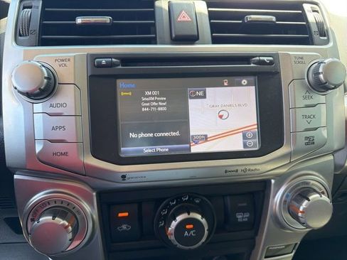 Used 2019 Toyota 4Runner SR5 Premium AWD/4WD image 15