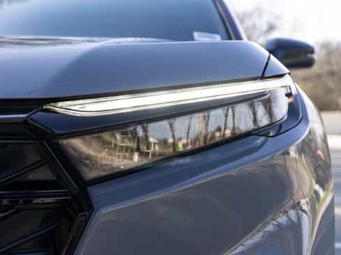 Certified 2025 Honda CR-V Sport-L image 11