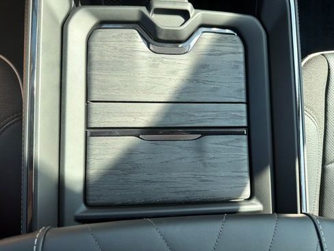 New 2026 RAM 3500 Limited AWD/4WD image 23