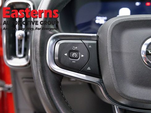 Used 2022 Volvo XC40 P8 Recharge Plus AWD/4WD image 15
