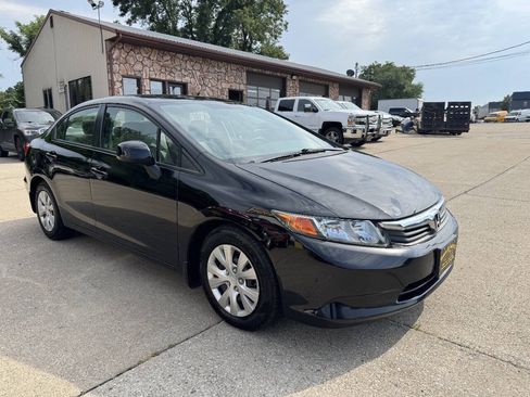 Used 2012 Honda Civic LX image 3