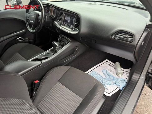 Used 2019 Dodge Challenger R/T image 15