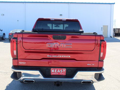 Used 2021 GMC Sierra 1500 SLT w/ SLT Convenience Package AWD/4WD image 3