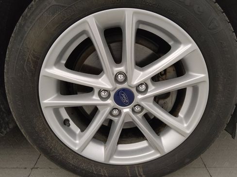 Used 2016 Ford Focus SE FWD image 31