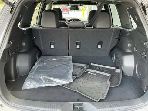 Certified 2025 Subaru Forester Touring AWD/4WD image 17