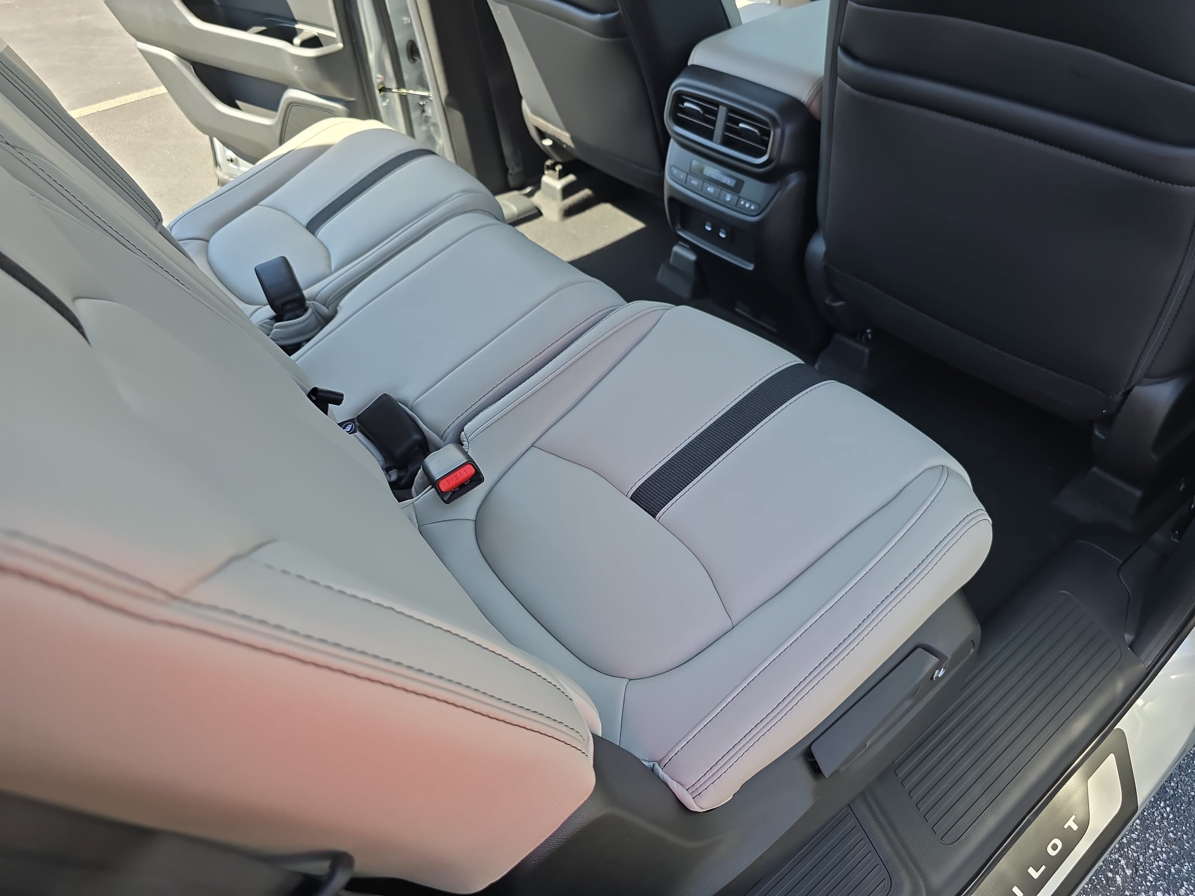 New 2026 Honda Pilot EX-L image 11