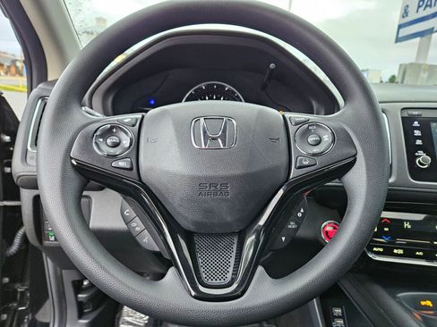 Used 2021 Honda HR-V EX image 18