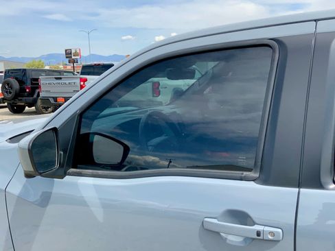 Used 2023 Nissan Frontier PRO-4X w/ Pro-4X Premium Package AWD/4WD image 11