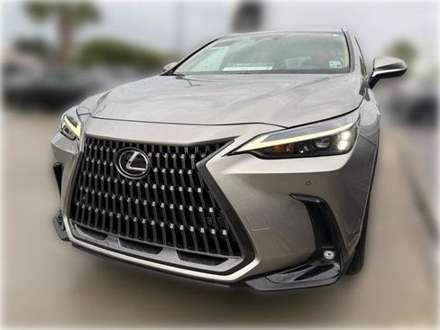 Used 2024 Lexus NX 350 AWD image 3