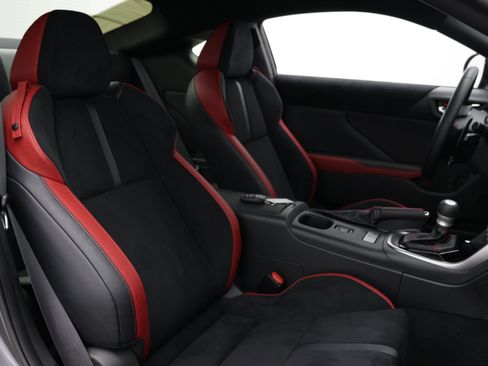 Used 2026 Subaru BRZ Limited RWD image 37