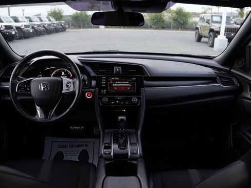 Used 2021 Honda Civic Sport image 22