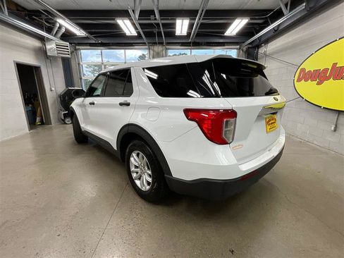 Used 2021 Ford Explorer 2WD image 3