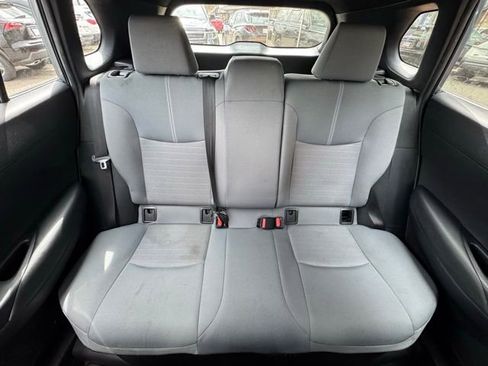Used 2023 Toyota Corolla Cross S image 15