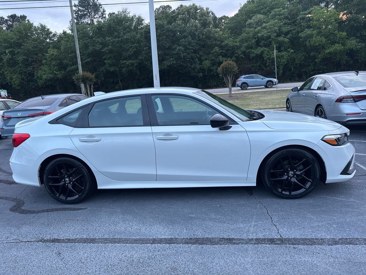 Used 2023 Honda Civic Sport image 8