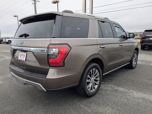 Used 2018 Ford Expedition Limited w/ Driver Assistance Package image 4