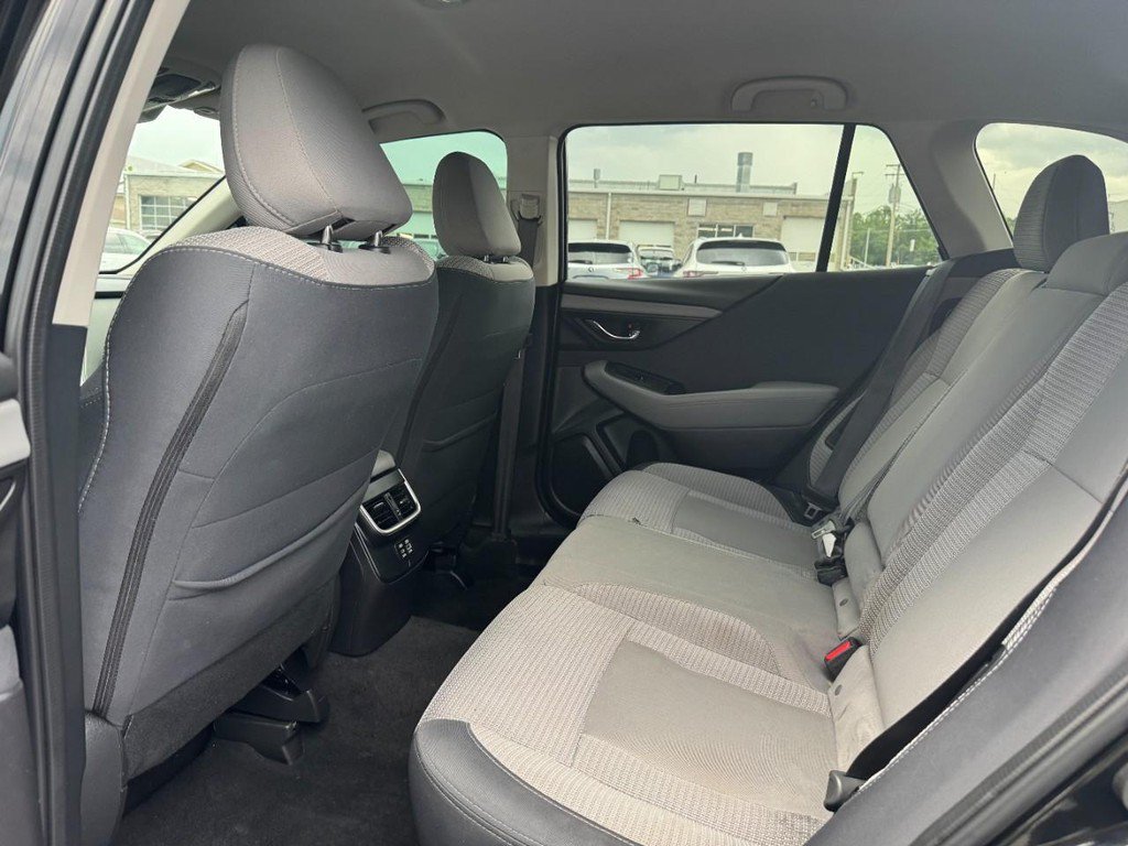 Used 2023 Subaru Outback Premium AWD/4WD image 13