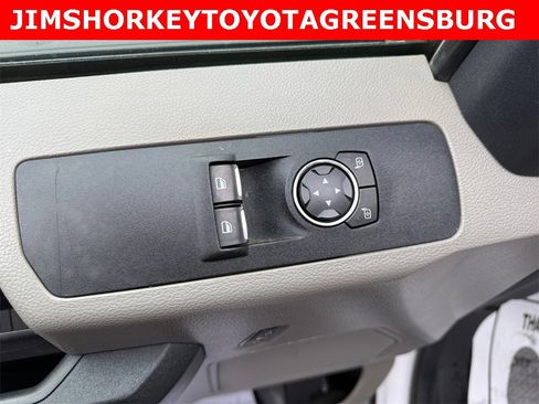 Used 2022 Ford F350 XL w/ Power Equipment Group image 14