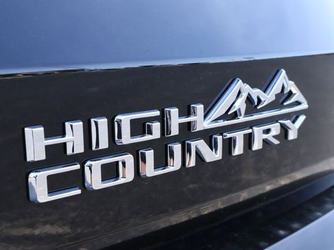 New 2026 Chevrolet Traverse High Country AWD/4WD image 28
