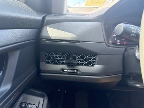 Used 2023 Honda Accord LX image 9