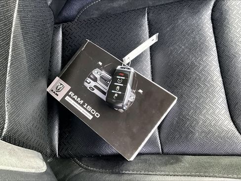 Used 2021 RAM 1500 Laramie w/ Off Road Group image 20