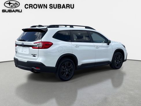Used 2023 Subaru Ascent Onyx Edition AWD/4WD image 6
