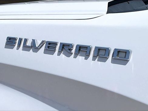 Used 2023 Chevrolet Silverado 1500 W/T w/ WT Value Package AWD/4WD image 32