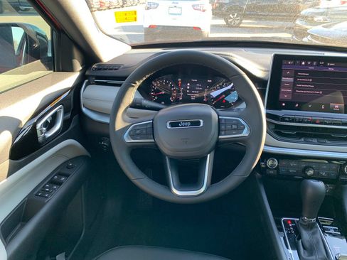 New 2026 Jeep Compass Limited AWD/4WD image 15
