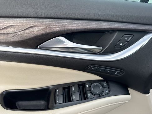 Certified 2022 Buick Enclave Avenir w/ Avenir Technology Package image 14