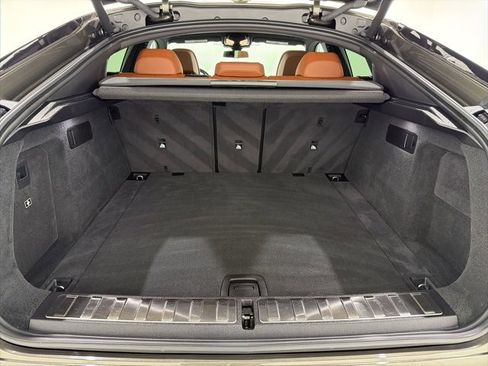 Certified 2024 BMW X6 xDrive40i w/ Executive Package image 25